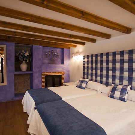 Hotel Rural La Torre De Bisjueces Екстер'єр фото