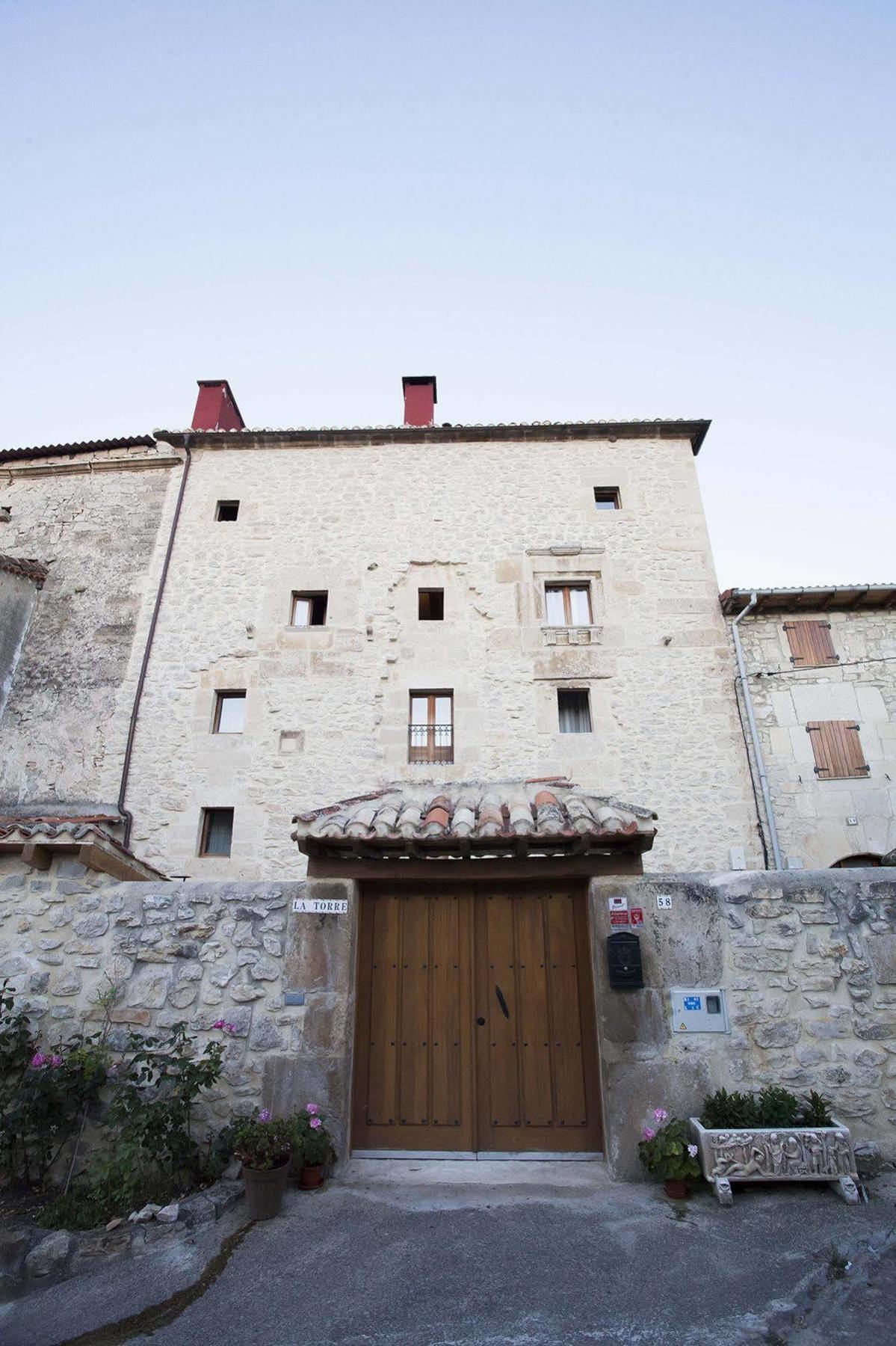 Hotel Rural La Torre De Bisjueces Екстер'єр фото
