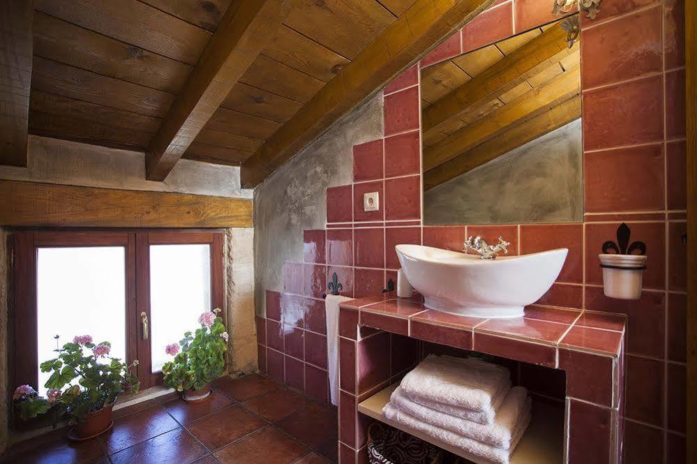 Hotel Rural La Torre De Bisjueces Екстер'єр фото