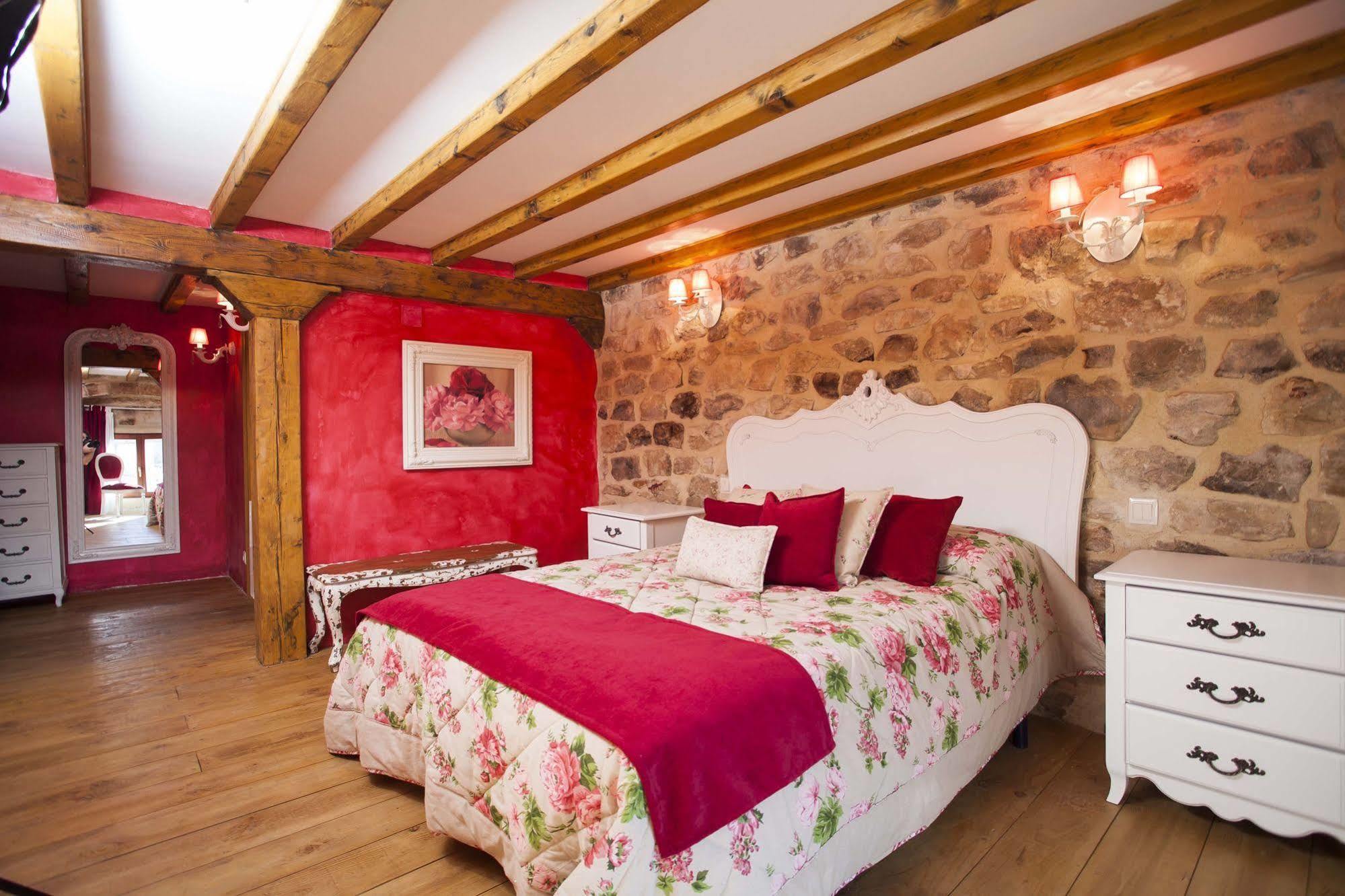 Hotel Rural La Torre De Bisjueces Екстер'єр фото